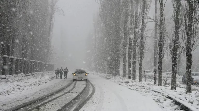 snowfall in uttarakhand